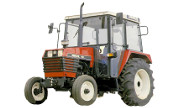 UTB/Universal 533 tractor