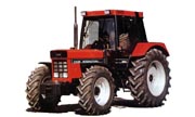 956 XL tractor