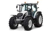 A124 tractor