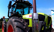 Claas Xerion 3800 tractor