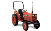 LB2202 tractor