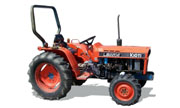 LB2204 tractor