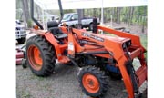LB2614 tractor