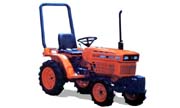B5200 tractor