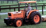 M5950 tractor